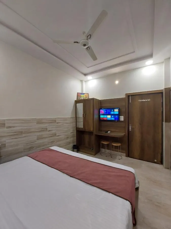 Taj Nice Point Manage By Taj Sunrise Group Agra  India