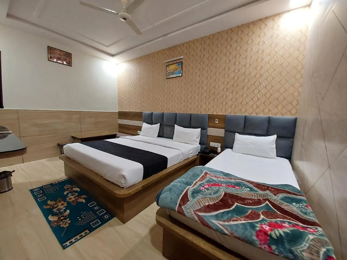 Homestay Taj Nice Point Manage By Taj Sunrise Group Agra
