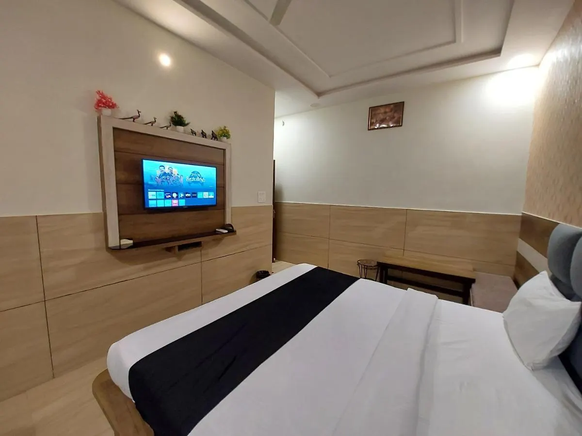 Taj Nice Point Manage By Taj Sunrise Group Agra  Homestay Agra (Uttar Pradesh)