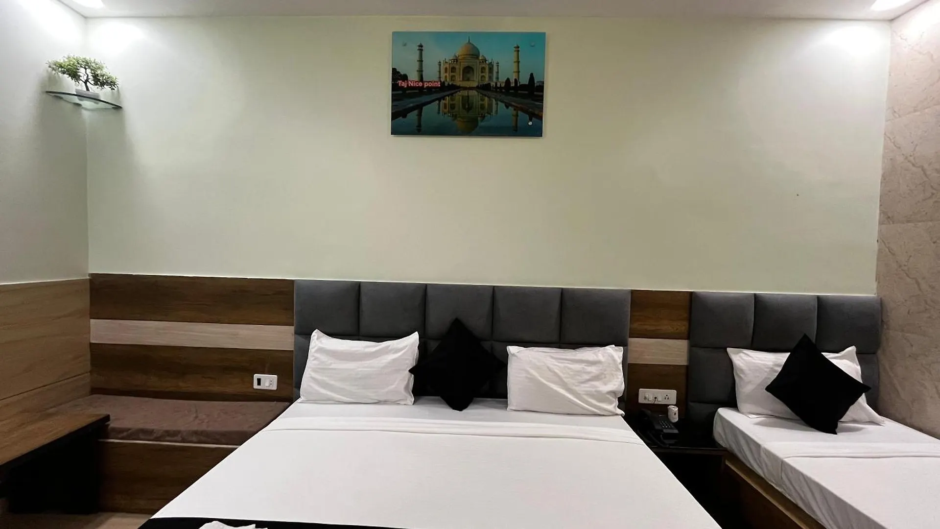 Taj Nice Point Manage By Taj Sunrise Group Agra  India