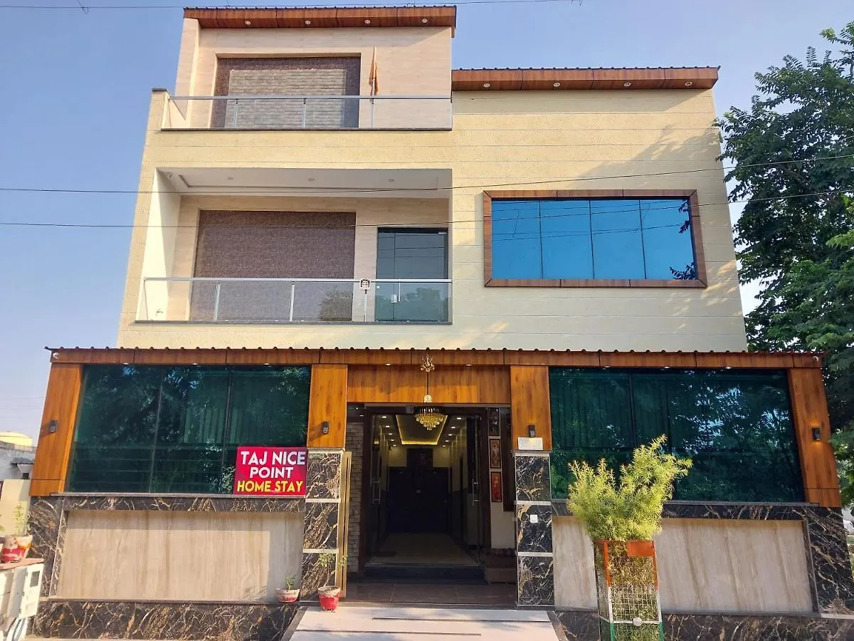 Taj Nice Point Manage By Taj Sunrise Group Agra  0*, Agra (Uttar Pradesh)